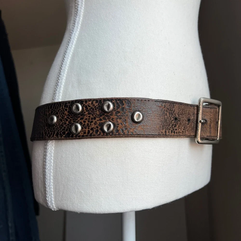 Vintage 90s Distressed Leather Studded Belt Brown Crackle Texture Western Boho
